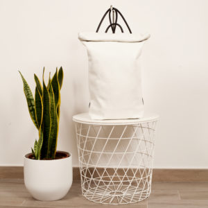 Roll top backpack in white leather - Cinzia Rossi