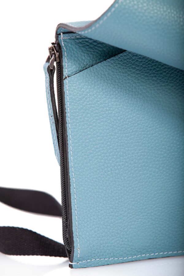 Etui-sac pour smartphone en cuir bleu - Cinzia Rossi