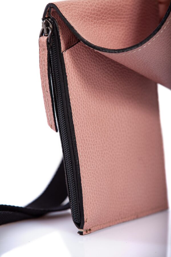 Smartphone case-bag in pelle rosa cipria - Cinzia Rossi